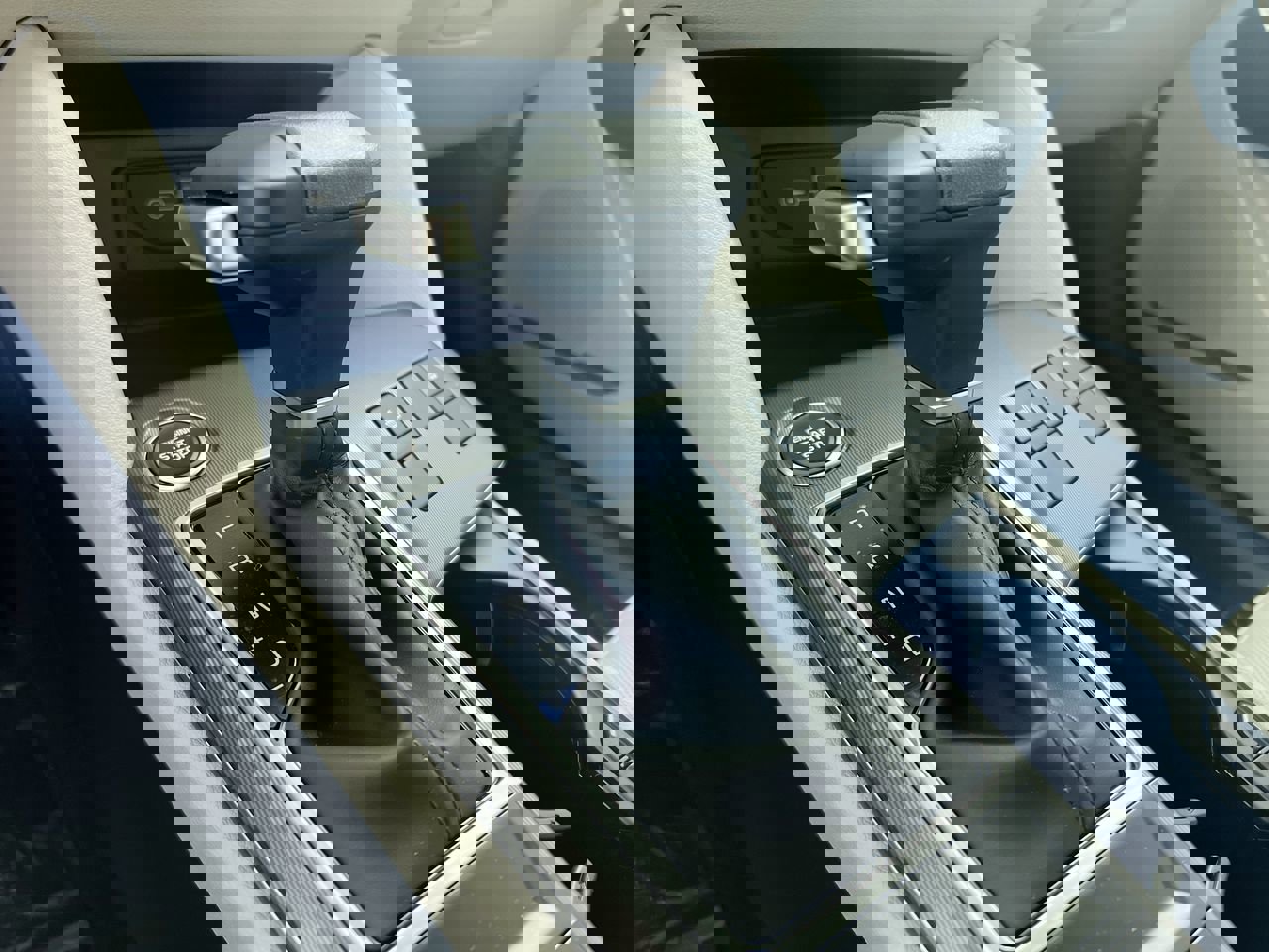 New 2026 Kia Sportage EX image 23