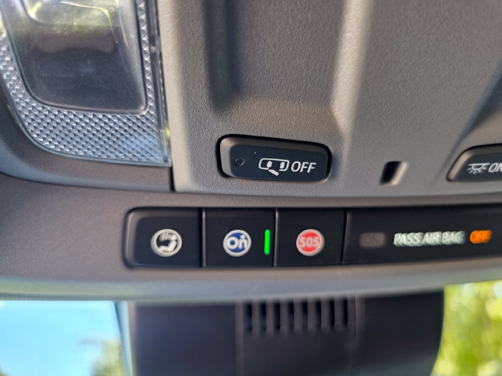 Certified 2025 Chevrolet Silverado 1500 Custom RWD image 24