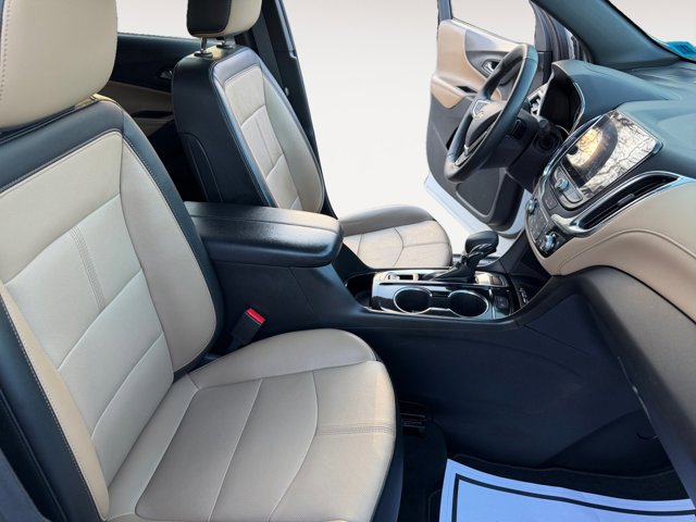 Used 2023 Chevrolet Equinox Premier image 15