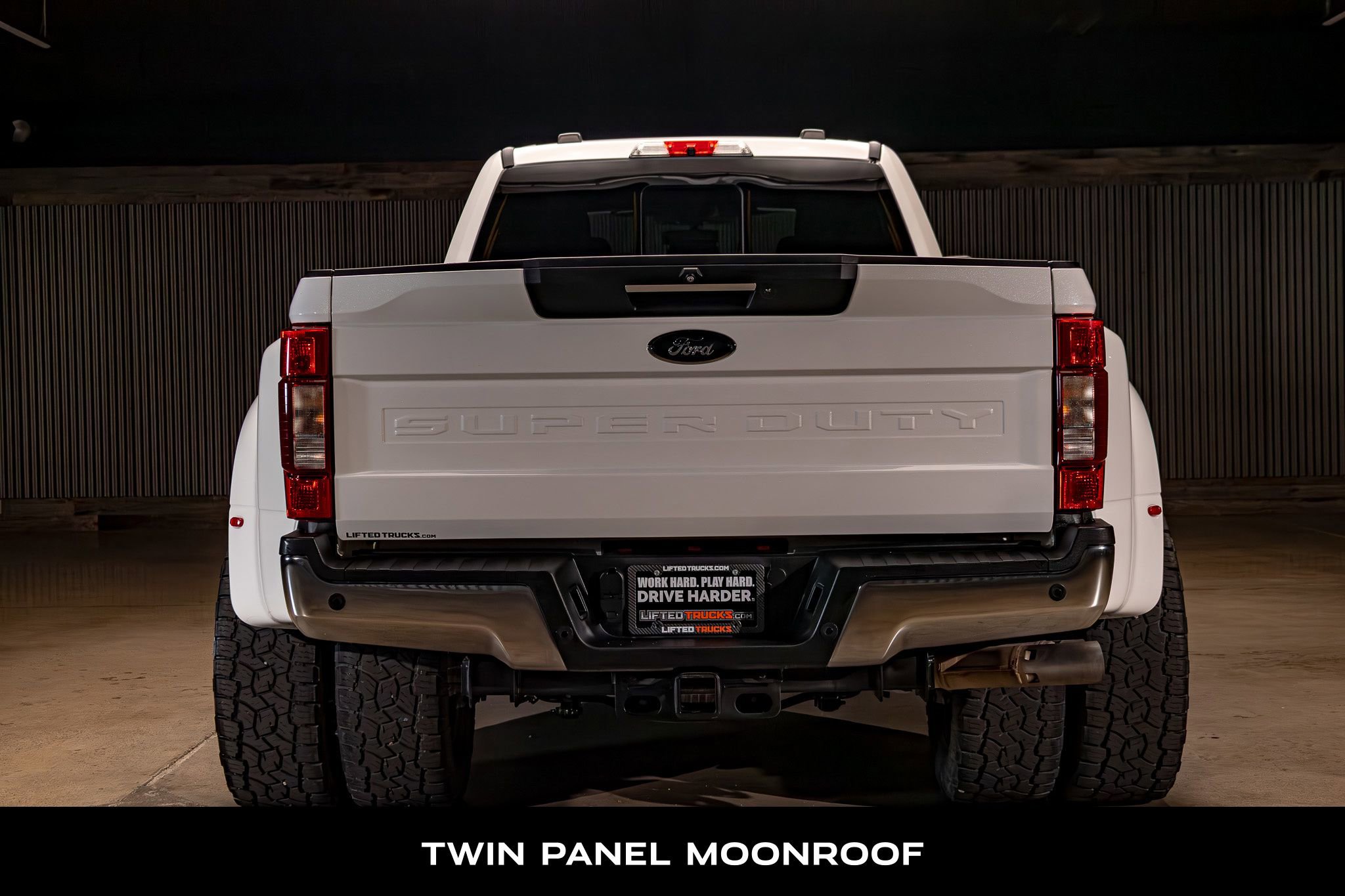 Used 2022 Ford F350 Lariat w/ Lariat Ultimate Package AWD/4WD image 7