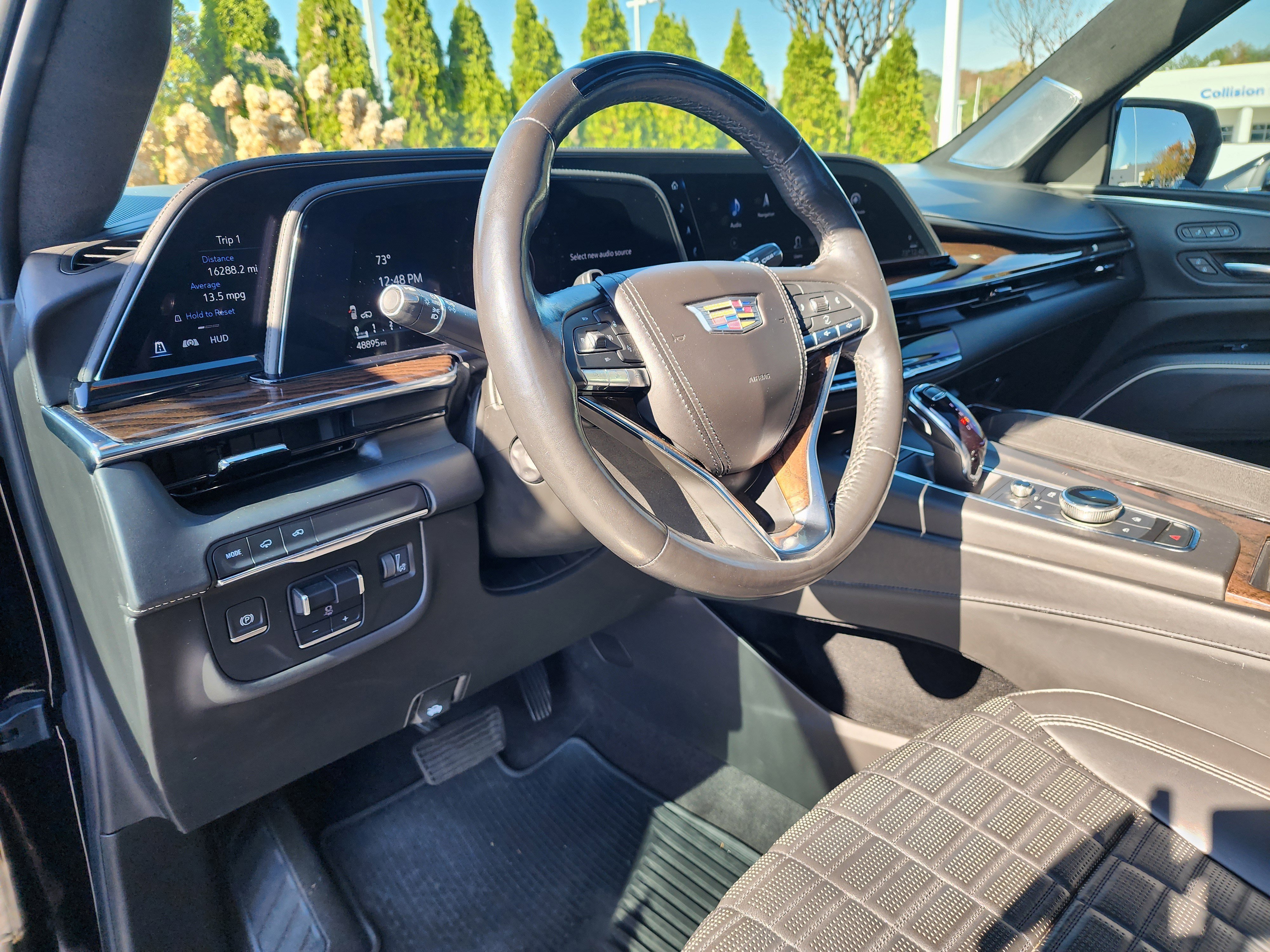 Used 2021 Cadillac Escalade Sport Platinum image 24