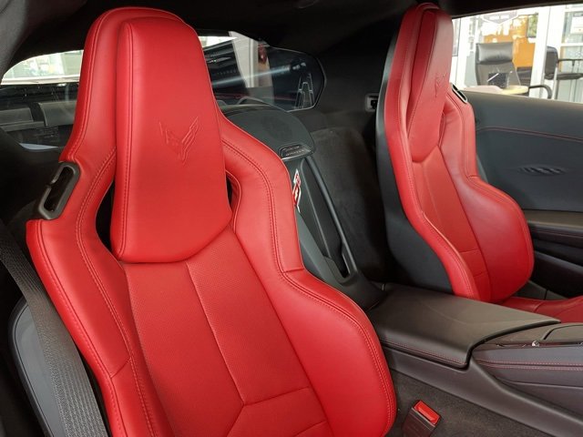 Used 2024 Chevrolet Corvette Stingray Coupe w/ Z51 Performance Package image 12