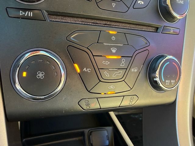 Used 2015 Ford Fusion SE w/ Equipment Group 202A image 23