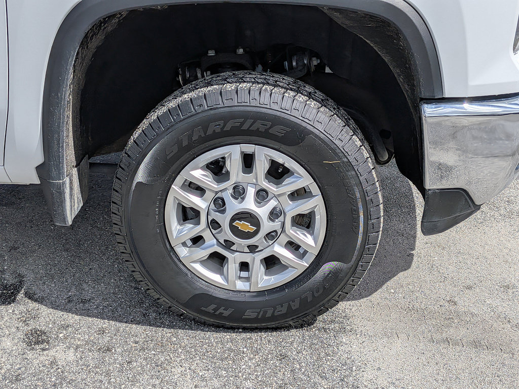 Certified 2025 Chevrolet Silverado 2500 LT w/ Safety Package AWD/4WD image 10