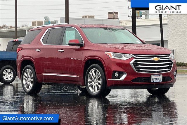 Used 2020 Chevrolet Traverse High Country image 1