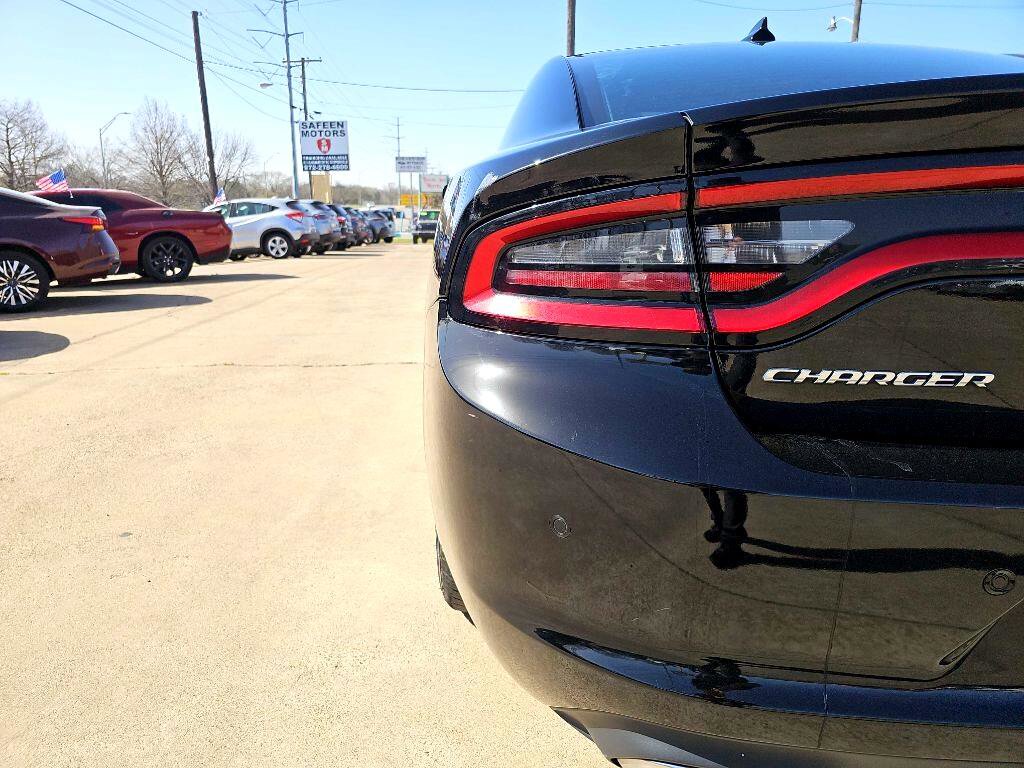 Used 2023 Dodge Charger SXT image 10