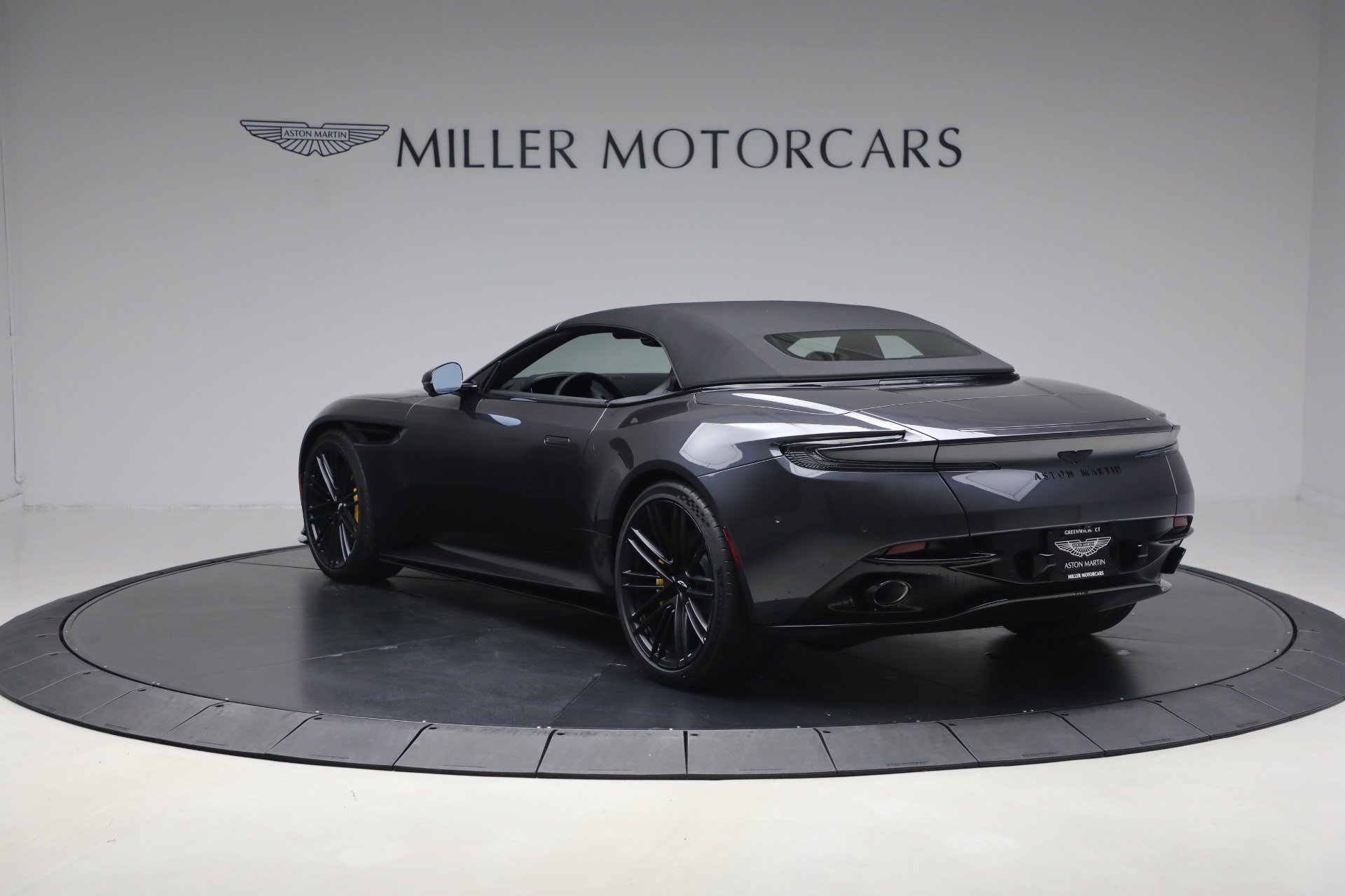 New 2026 Aston Martin DB12 Convertible image 17