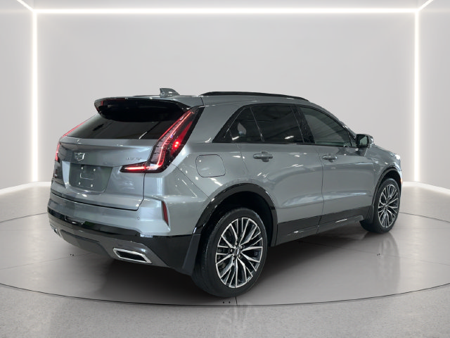 Used 2025 Cadillac XT4 Sport AWD/4WD image 6