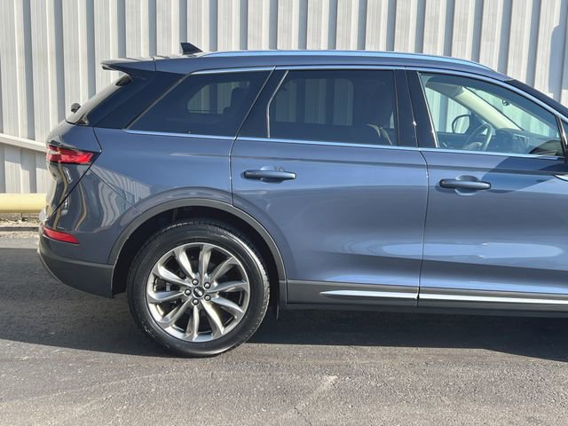 Used 2022 Lincoln Corsair AWD w/ Premium Package image 17