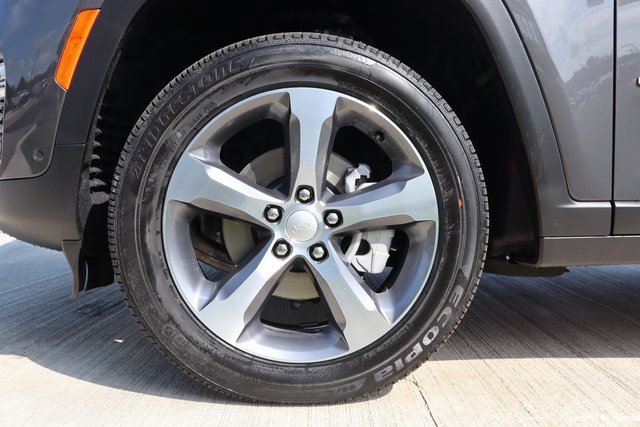 New 2025 Jeep Grand Cherokee Limited w/ Luxury Tech Group II image 28