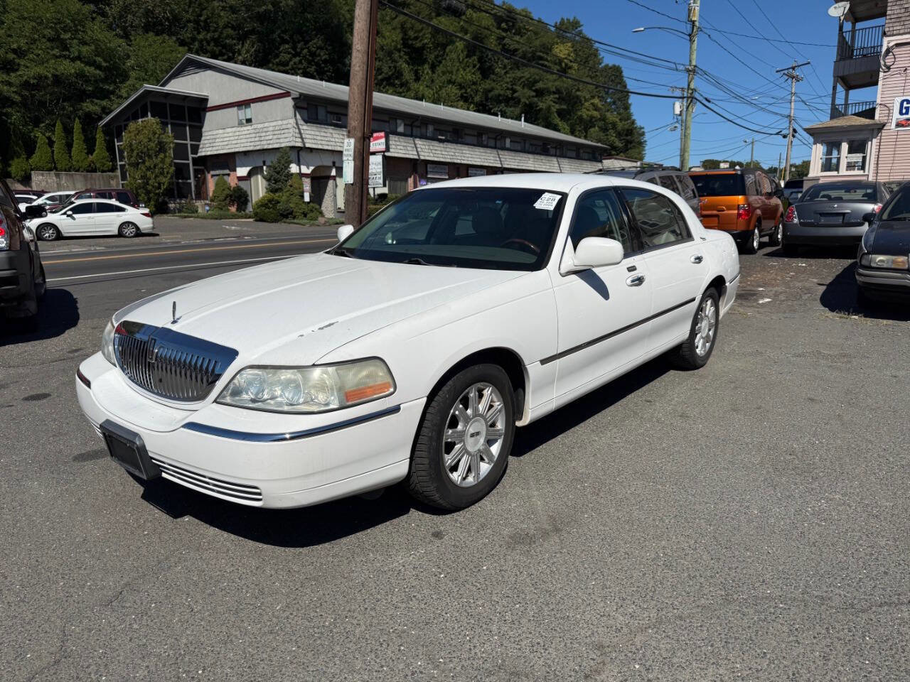 Used 2009 Lincoln Town Car Signature Limited