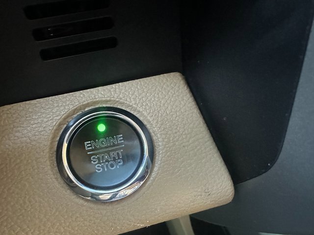 Used 2019 Ford F350 Lariat w/ Lariat Ultimate Package image 38