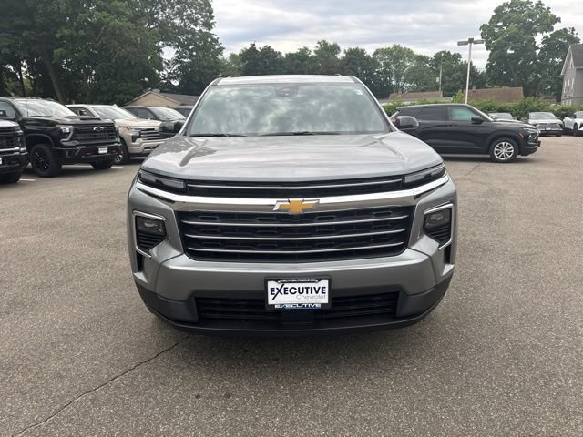 New 2026 Chevrolet Traverse LT w/ LPO, Floor Liner Package AWD/4WD image 8