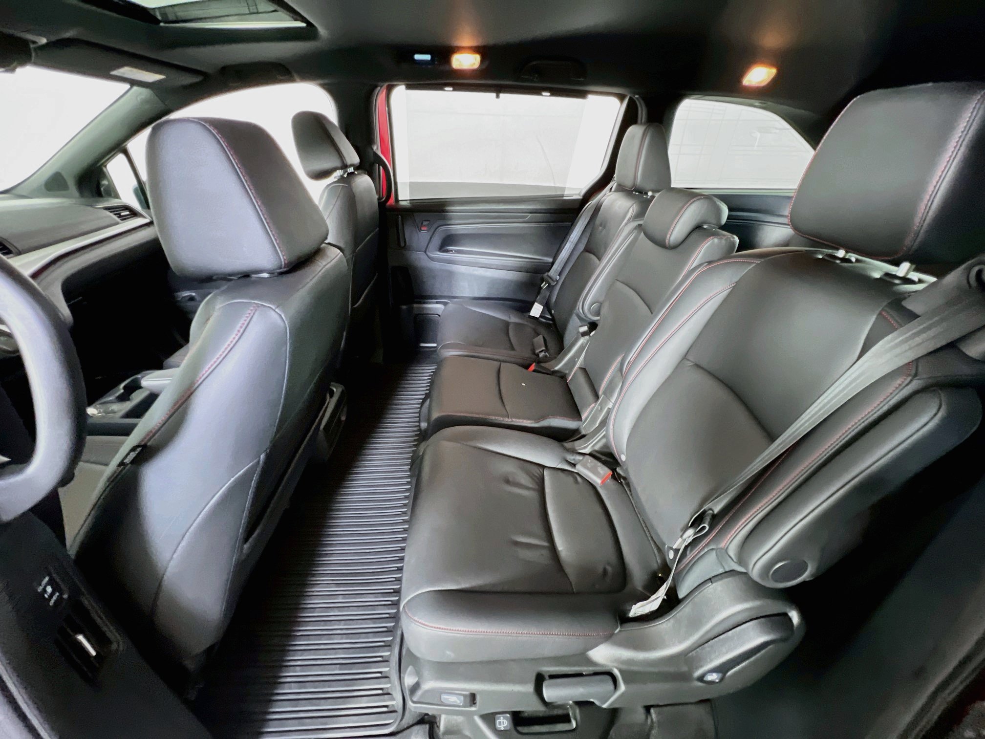 Used 2023 Honda Odyssey Sport image 24