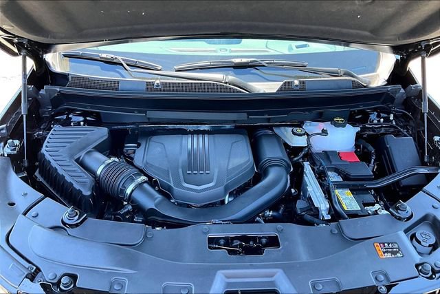 New 2027 Chevrolet Traverse LT w/ Driver Confidence Package FWD image 11