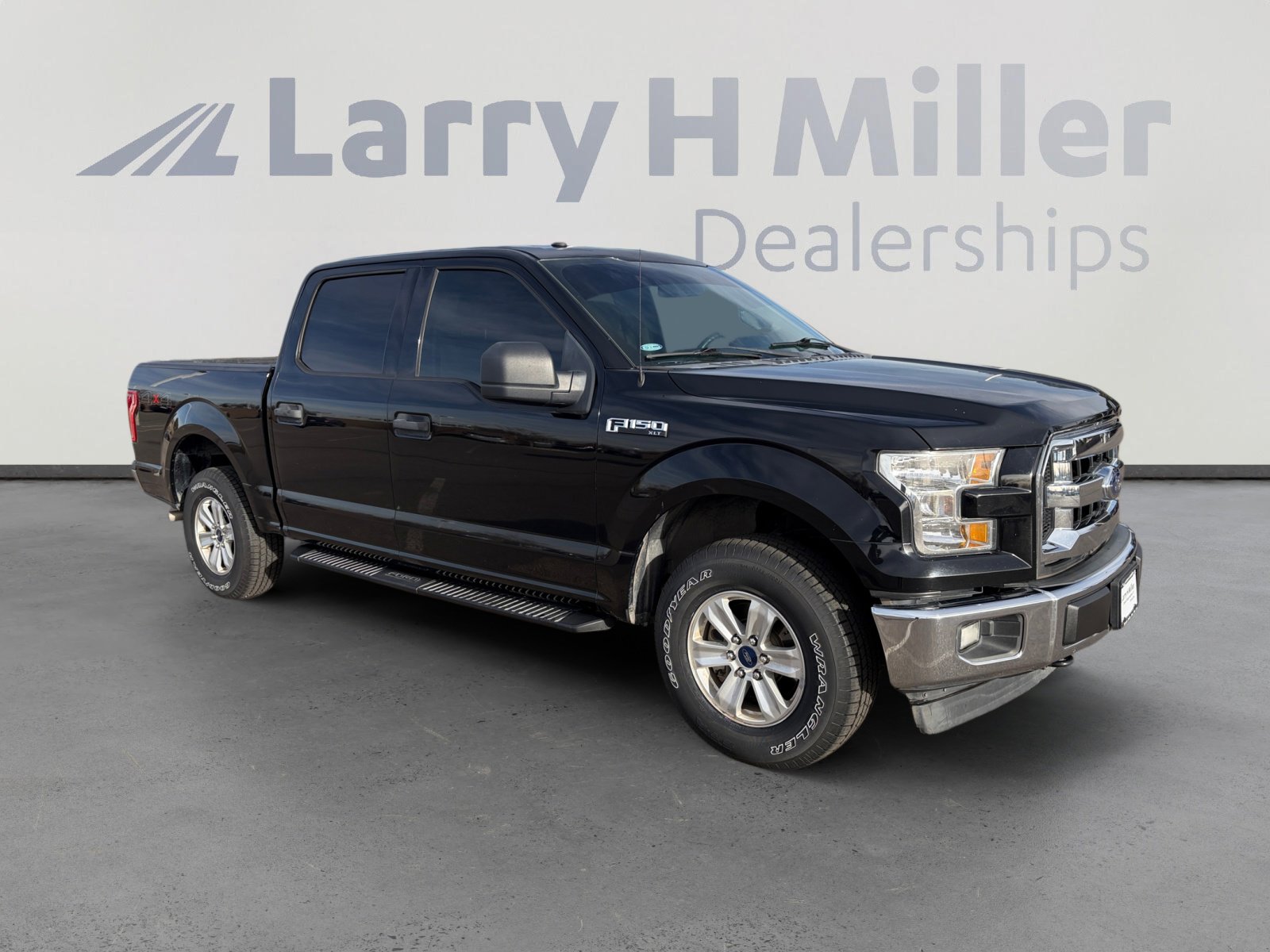 Used 2017 Ford F150 XLT image 8