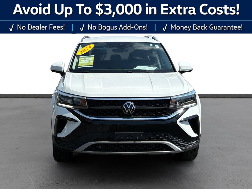 Used 2024 Volkswagen Taos SE AWD/4WD image 11