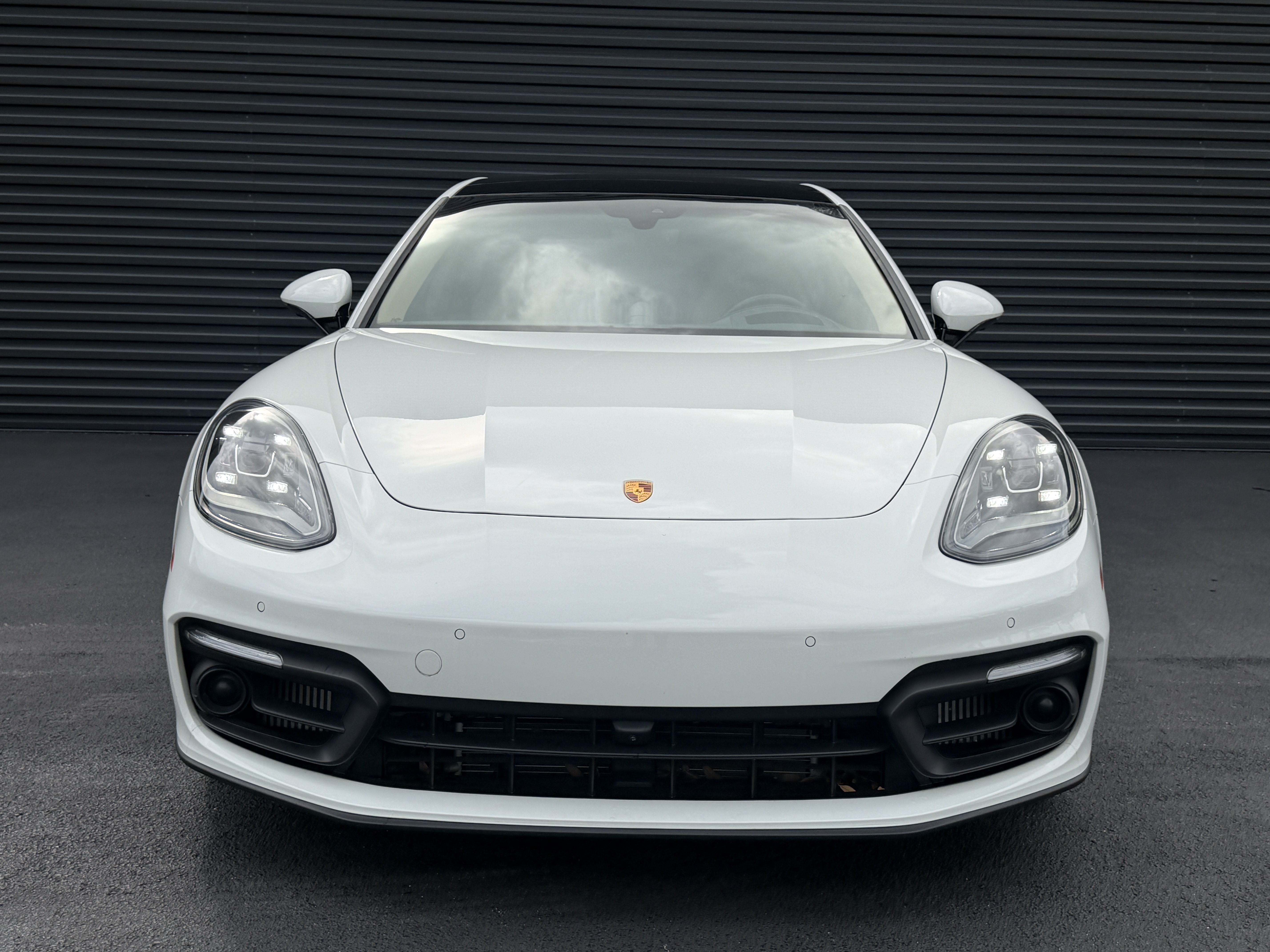 Certified 2023 Porsche Panamera Platinum Edition RWD image 6