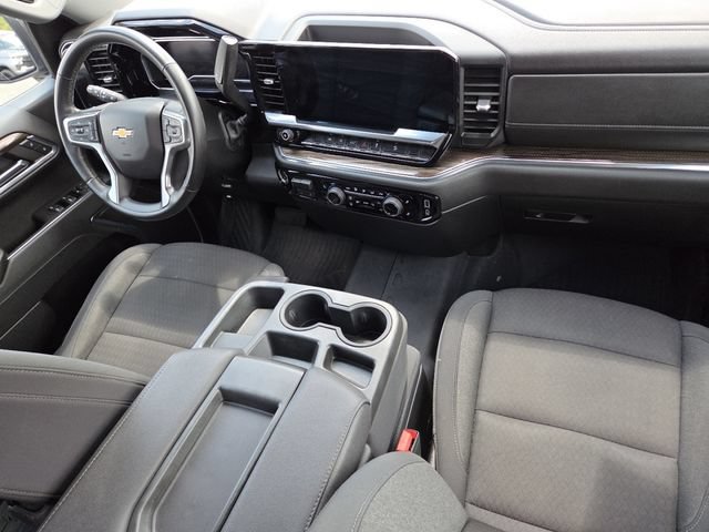 Used 2024 Chevrolet Silverado 1500 LT AWD/4WD image 19