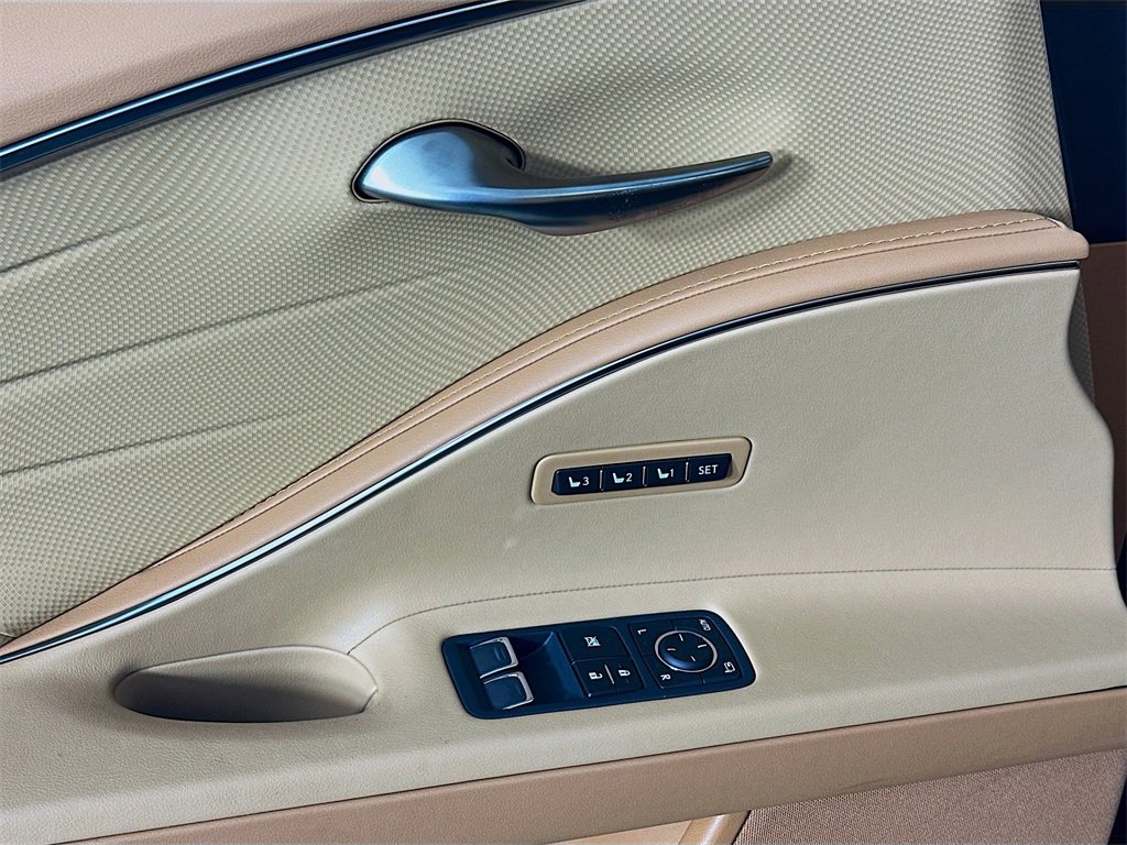 Used 2023 Lexus LC 500 500 image 18