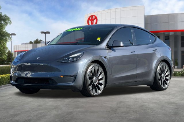 Used 2022 Tesla Model Y Performance AWD/4WD image 9
