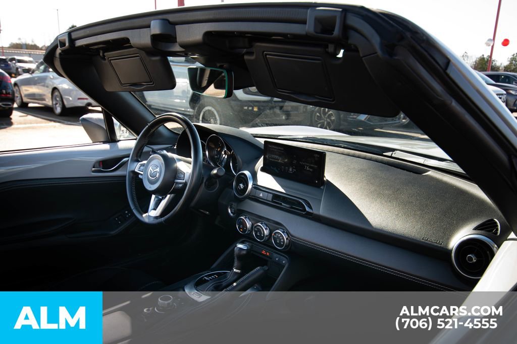 Used 2024 MAZDA MX-5 Miata RF Grand Touring image 11