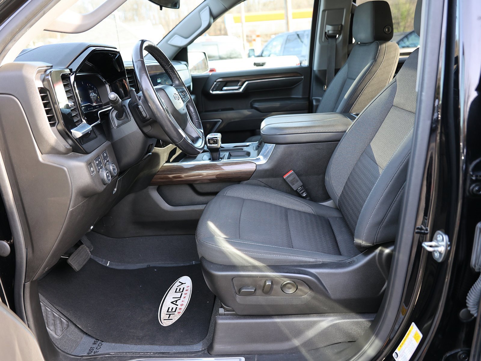 Used 2023 Chevrolet Silverado 1500 RST image 20