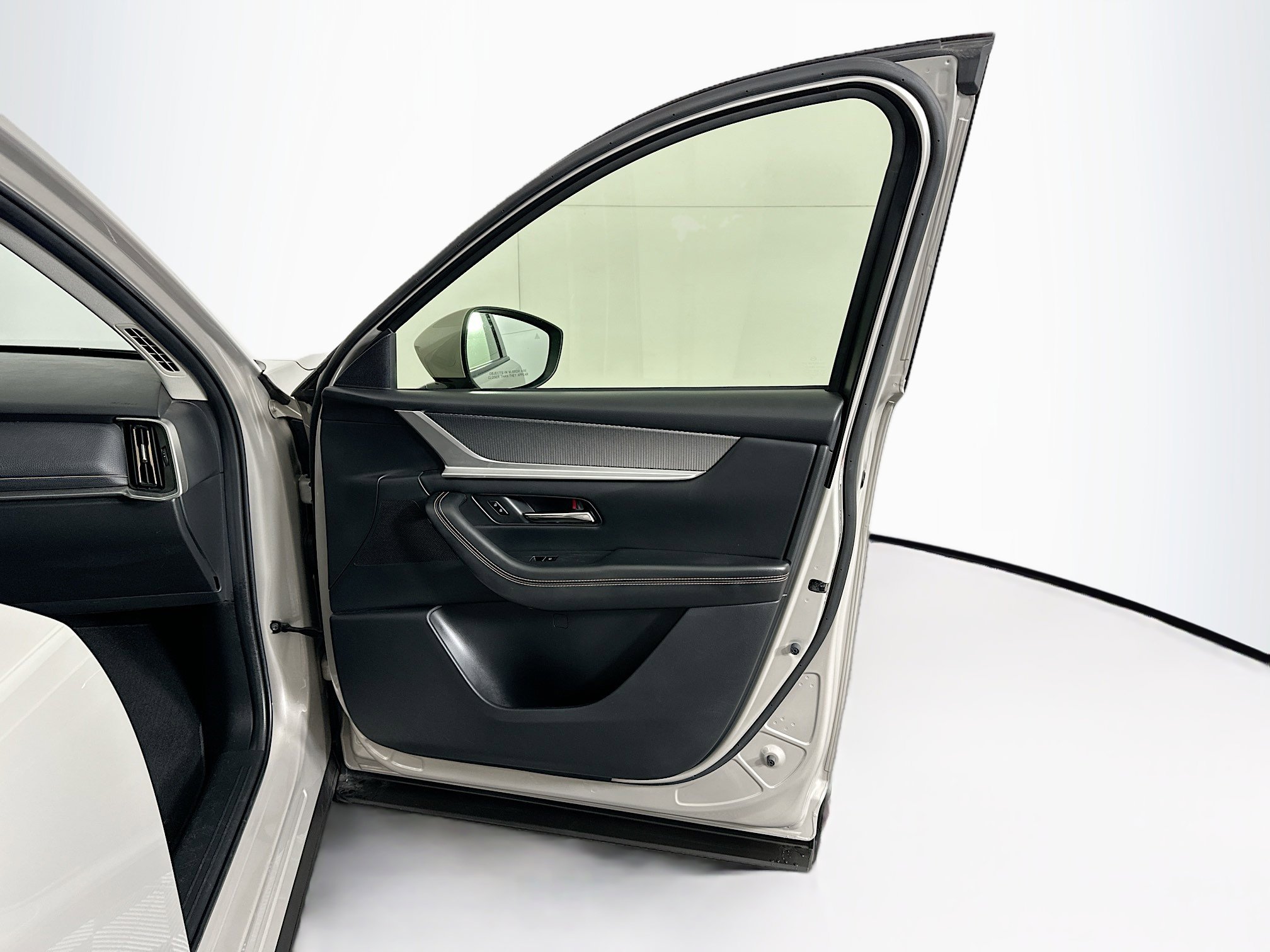 Used 2024 MAZDA CX-90 3.3 Turbo w/ Preferred Plus image 35