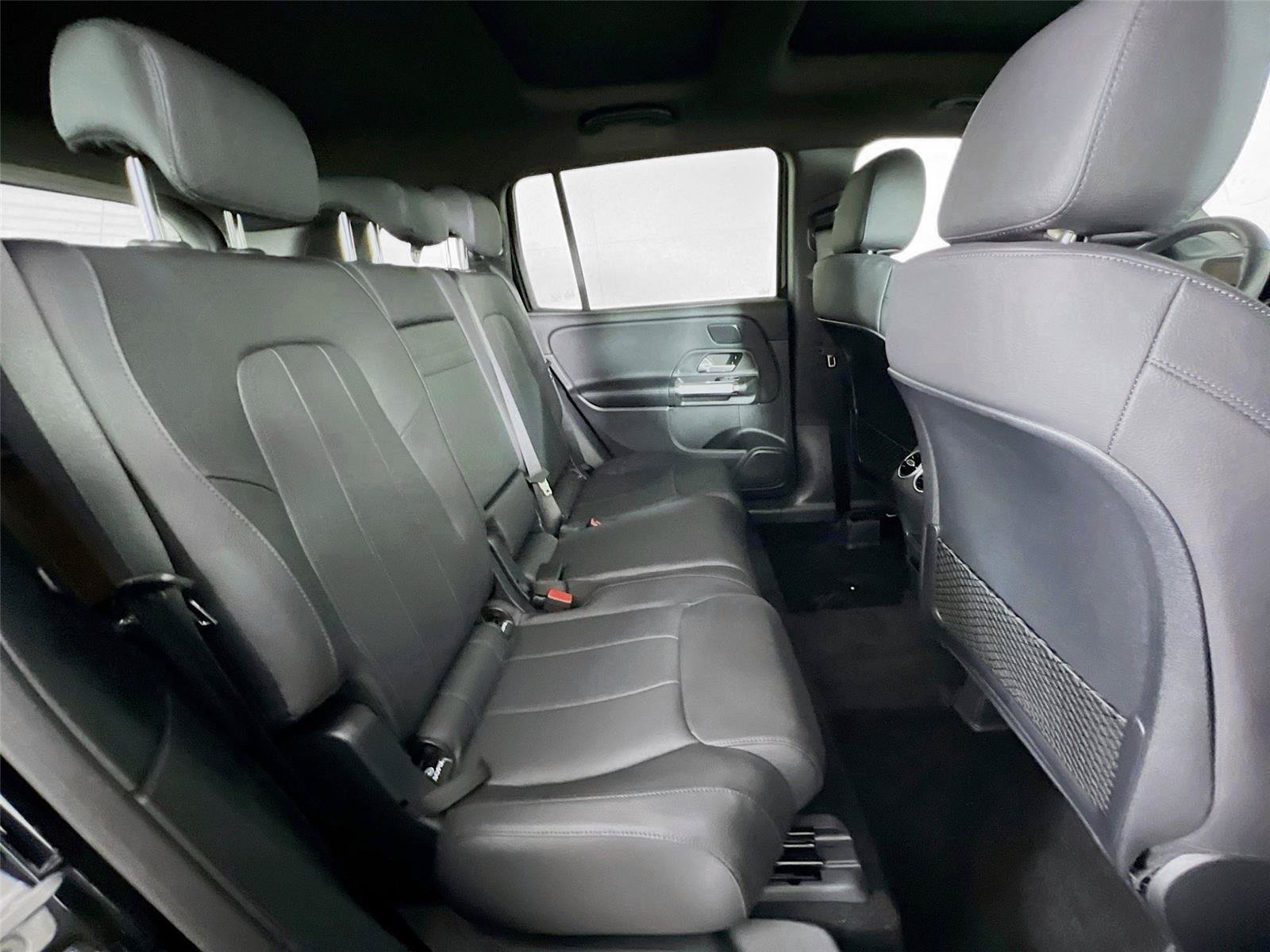 Certified 2026 Mercedes-Benz GLB 250 4MATIC image 23
