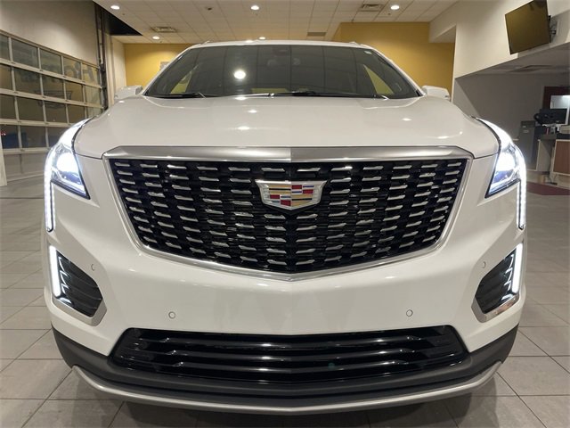 Certified 2025 Cadillac XT5 Premium Luxury image 8