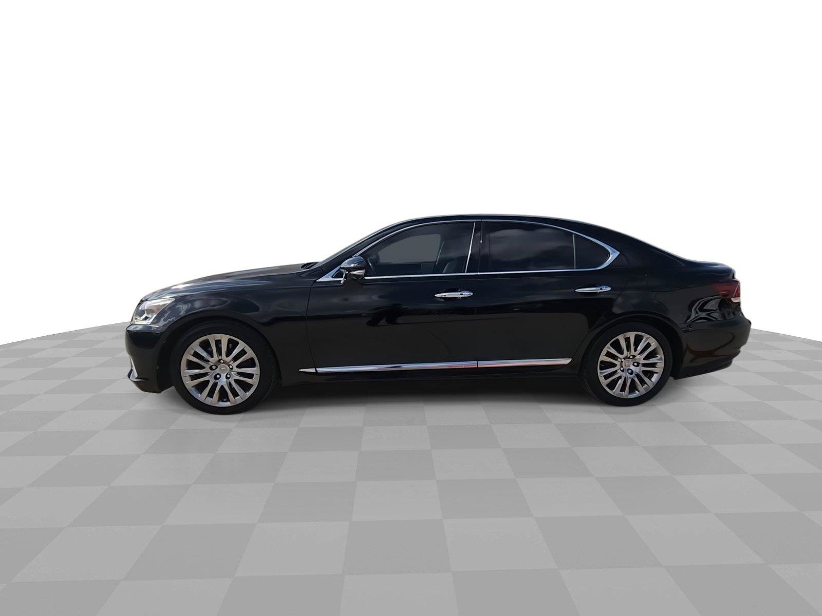 Used 2014 Lexus LS 460 w/ Comfort Package RWD image 5