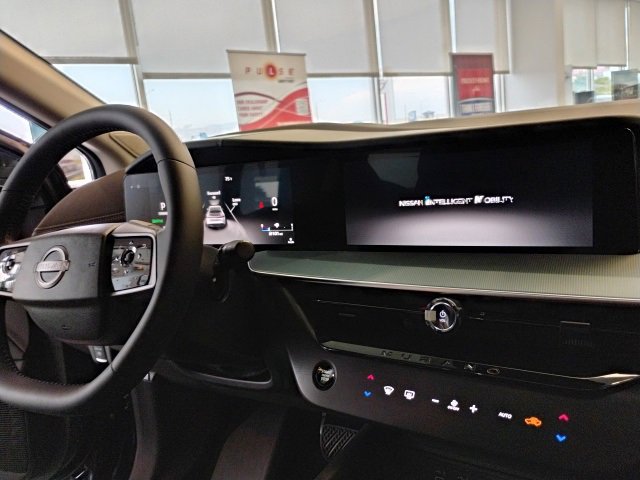New 2025 Nissan Murano Platinum image 16