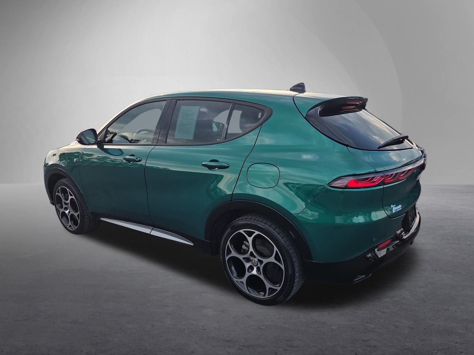 Used 2024 Alfa Romeo Tonale Ti AWD/4WD image 6