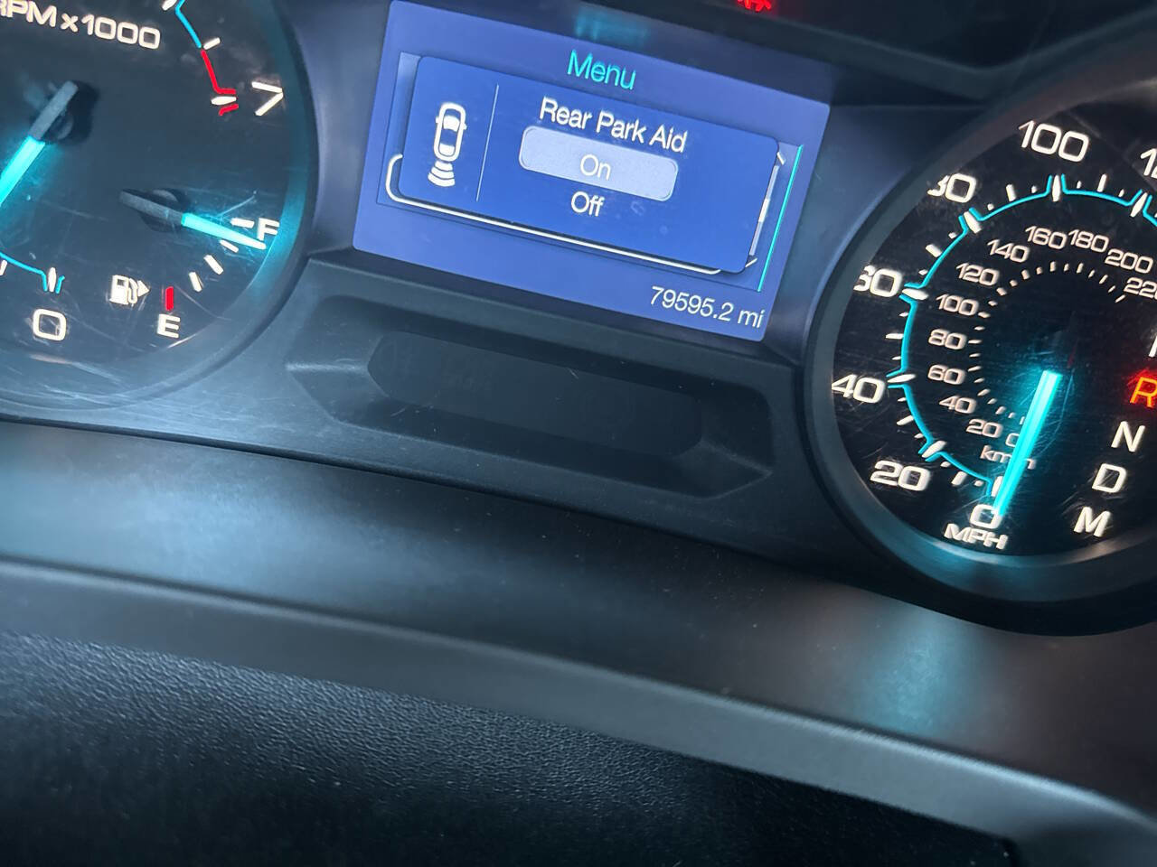 Used 2011 Ford Explorer XLT w/ Class III Trailer Tow Pkg image 29