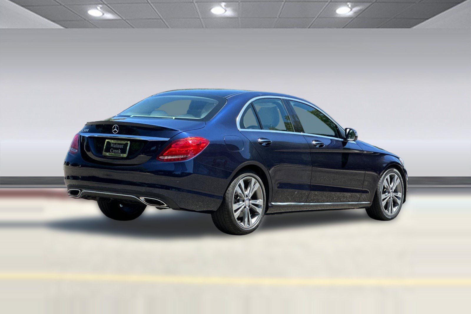 Used 2016 Mercedes-Benz C 300 Sedan image 8