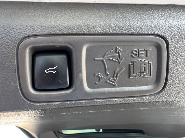 Used 2023 Lincoln Navigator L Reserve AWD/4WD image 22