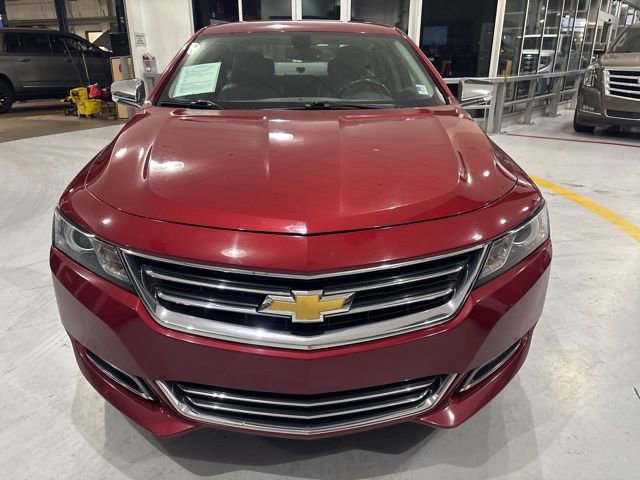 Used 2019 Chevrolet Impala Premier w/ Premier Convenience Package FWD image 3
