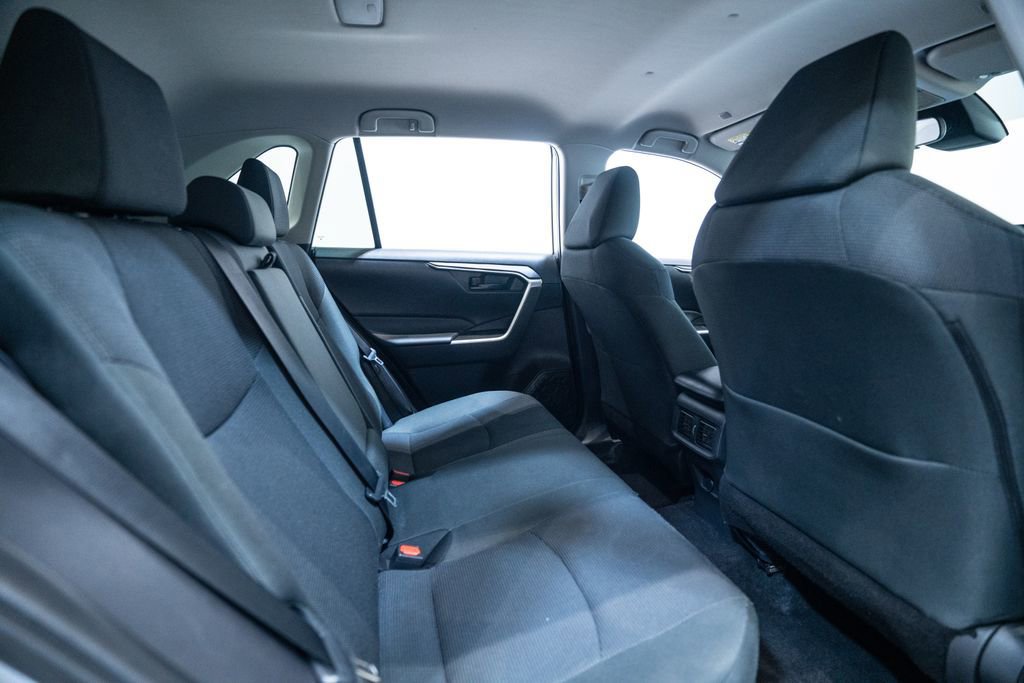 Certified 2024 Toyota RAV4 LE image 30