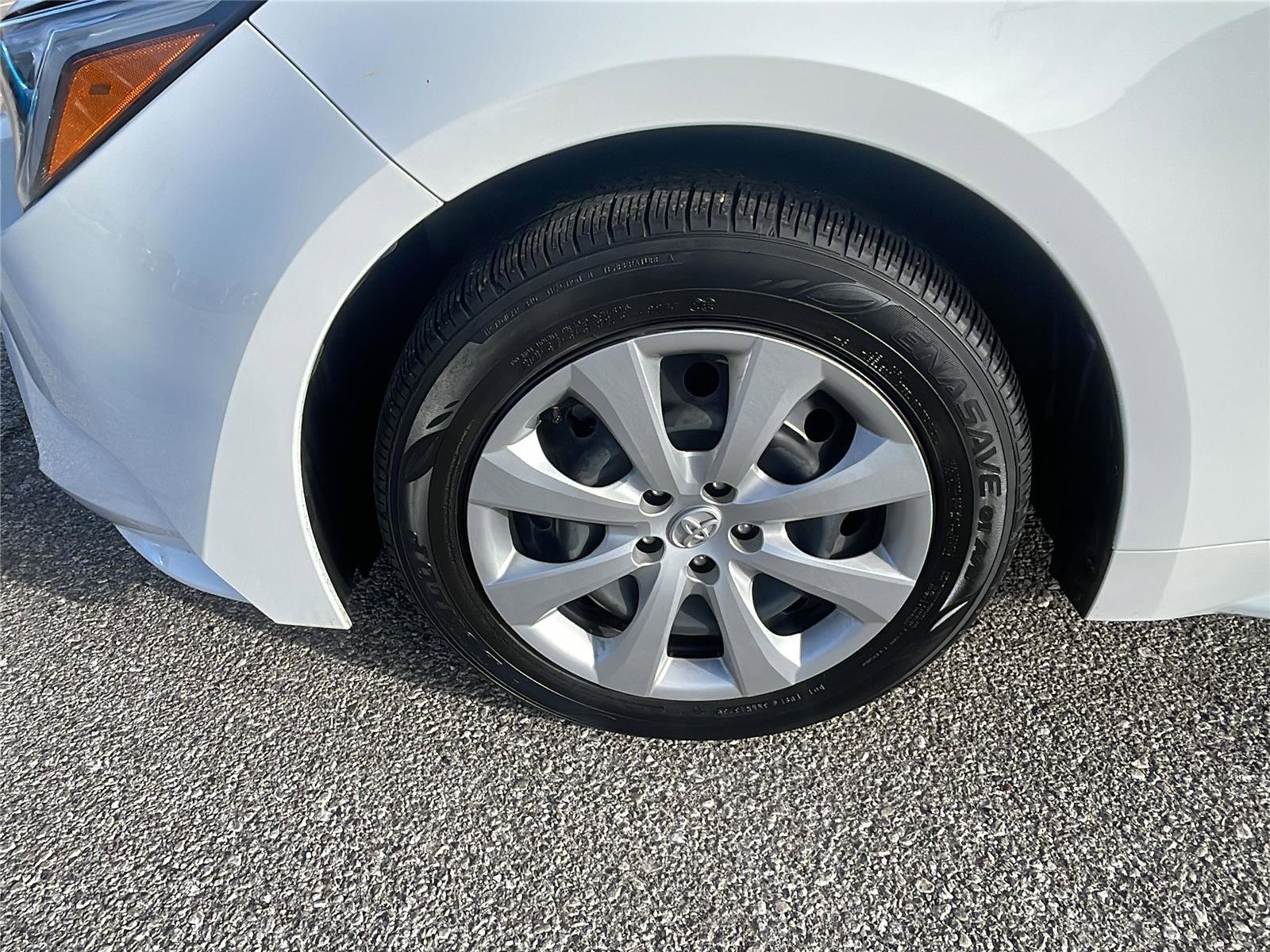 Used 2024 Toyota Corolla LE image 10