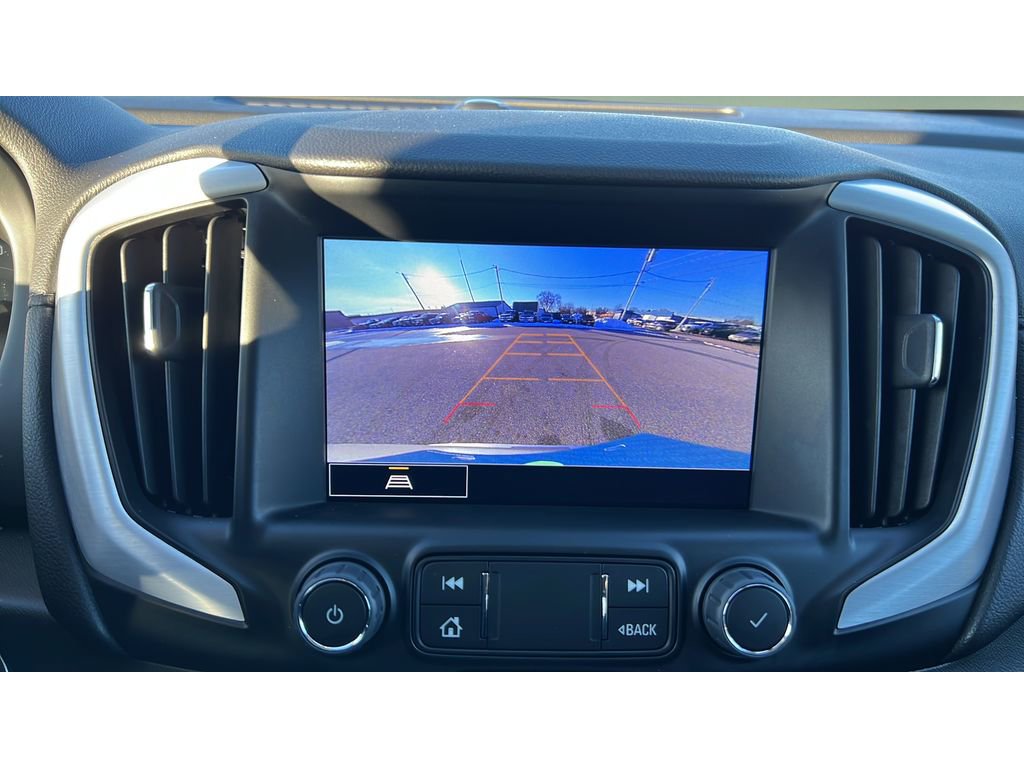 Certified 2024 GMC Terrain SLT w/ Infotainment Package II image 19