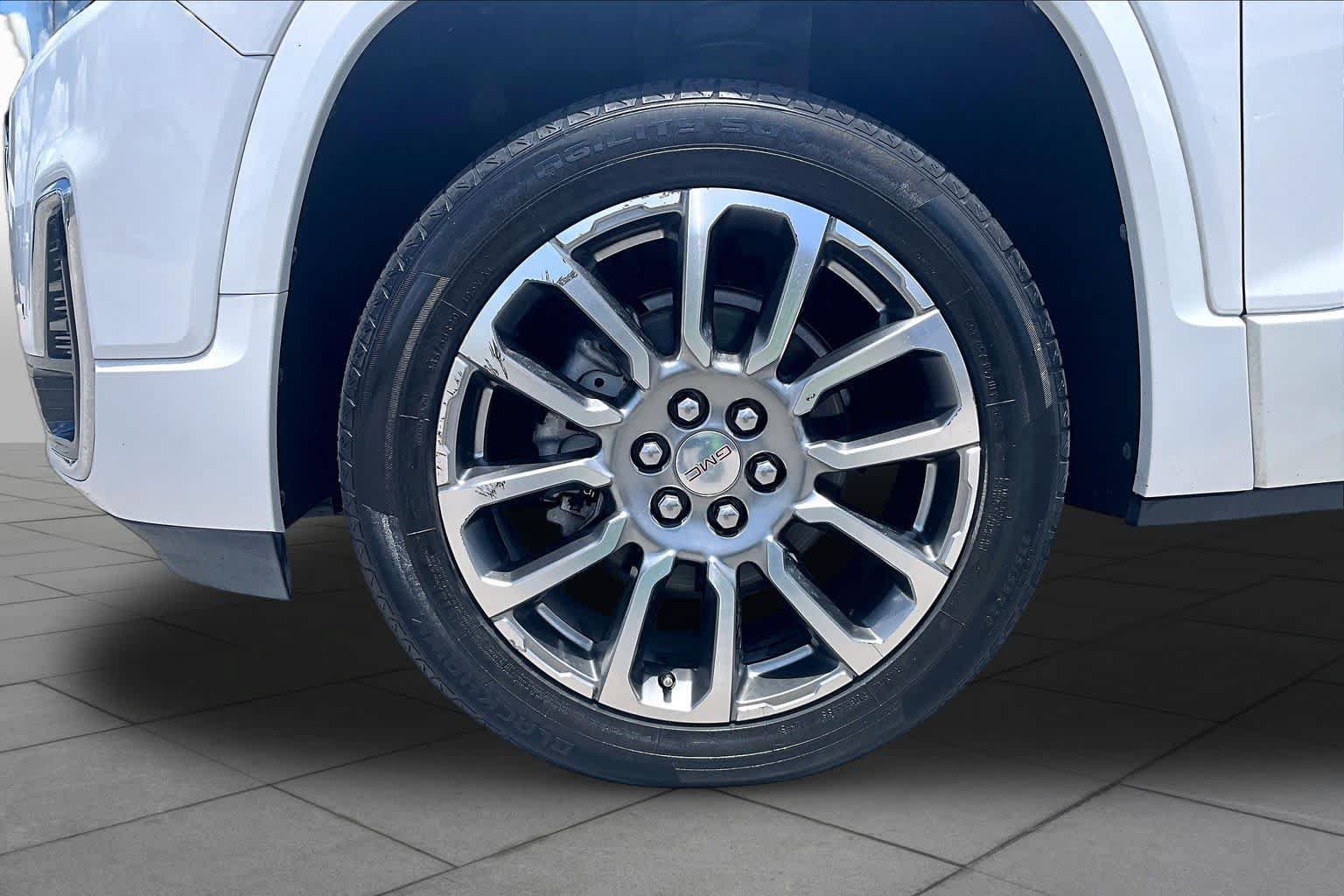 Certified 2023 GMC Acadia Denali FWD image 20