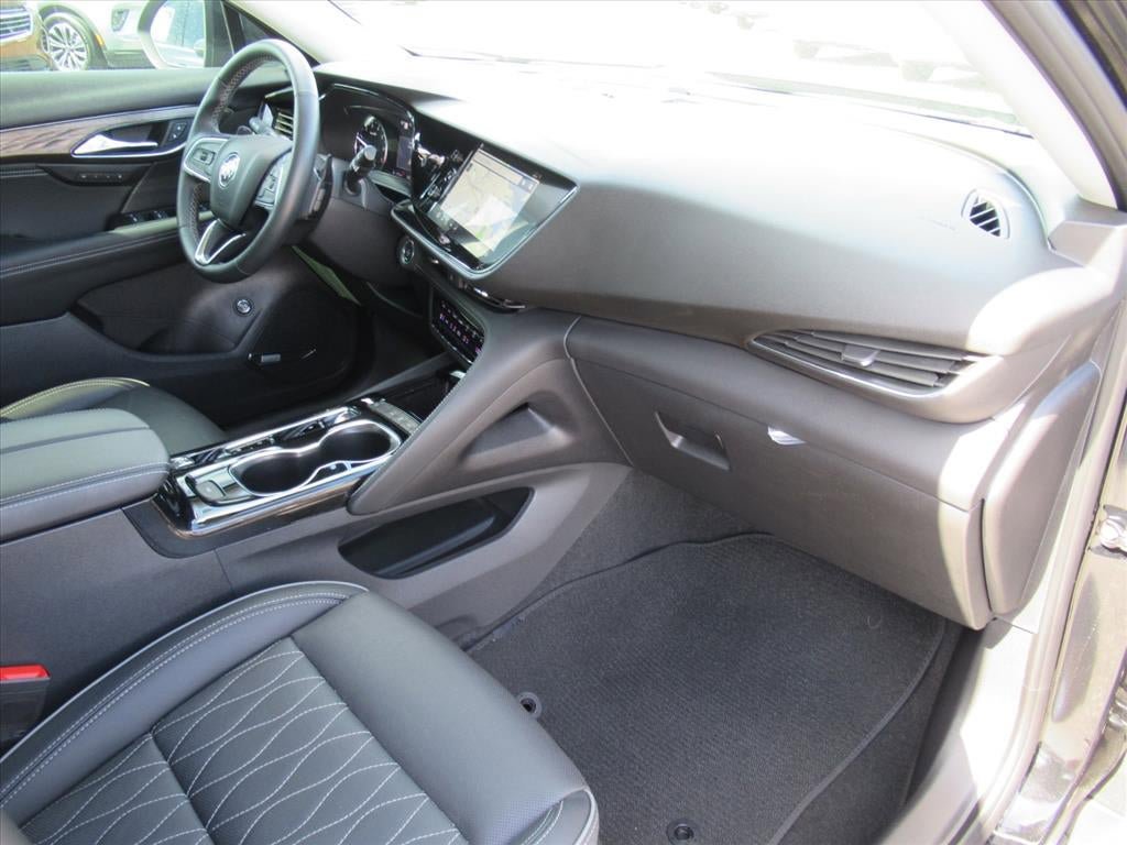 Used 2023 Buick Envision Avenir FWD image 11