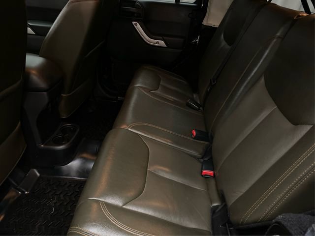 Used 2016 Jeep Wrangler Unlimited Sahara w/ Dual Top Group image 11