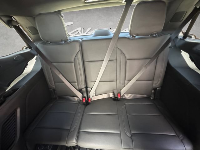 Used 2023 Chevrolet Tahoe Z71 w/ Off-Road Capability Package AWD/4WD image 22