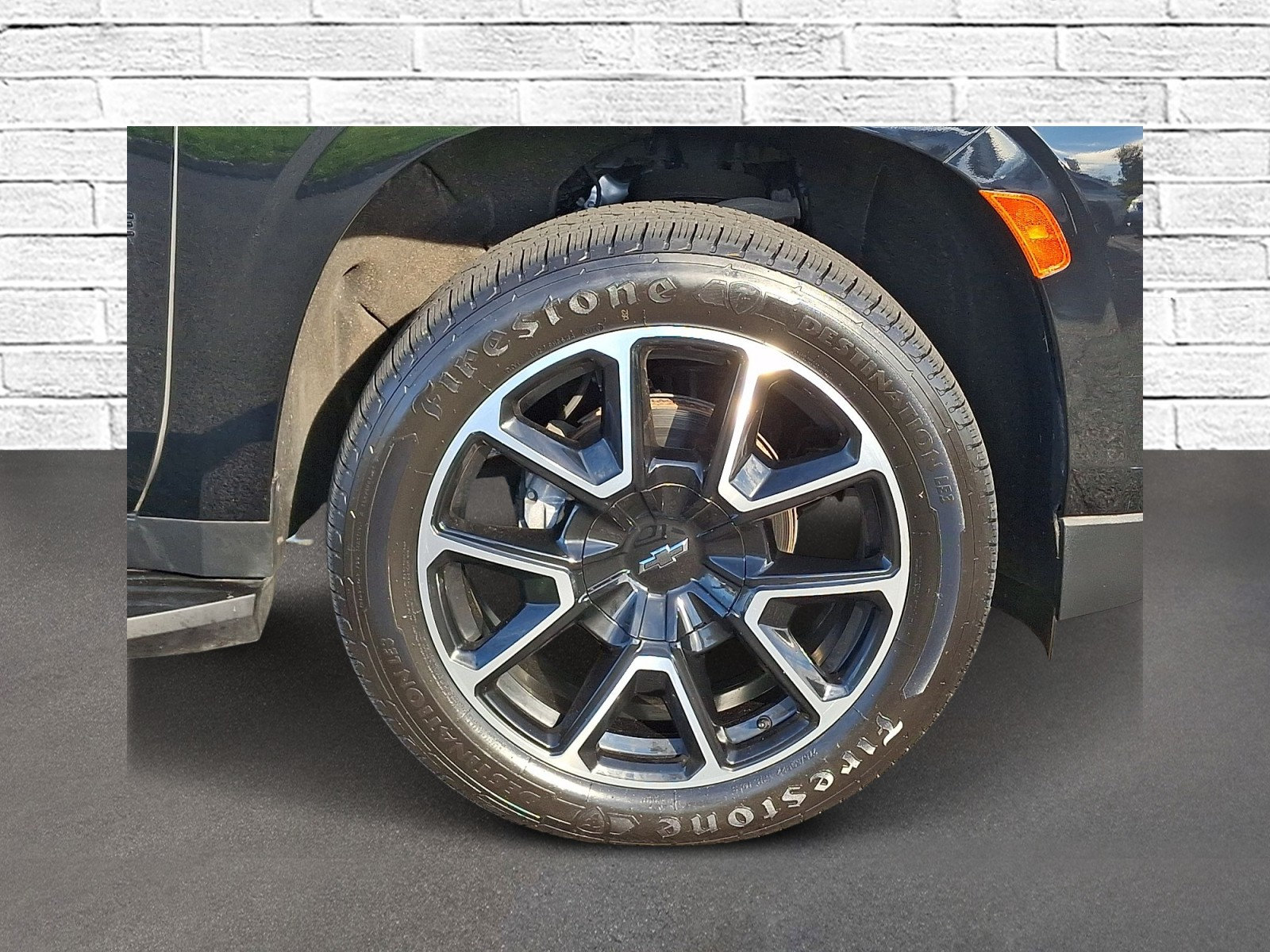 Used 2023 Chevrolet Tahoe RST w/ Sport Performance Package AWD/4WD image 9