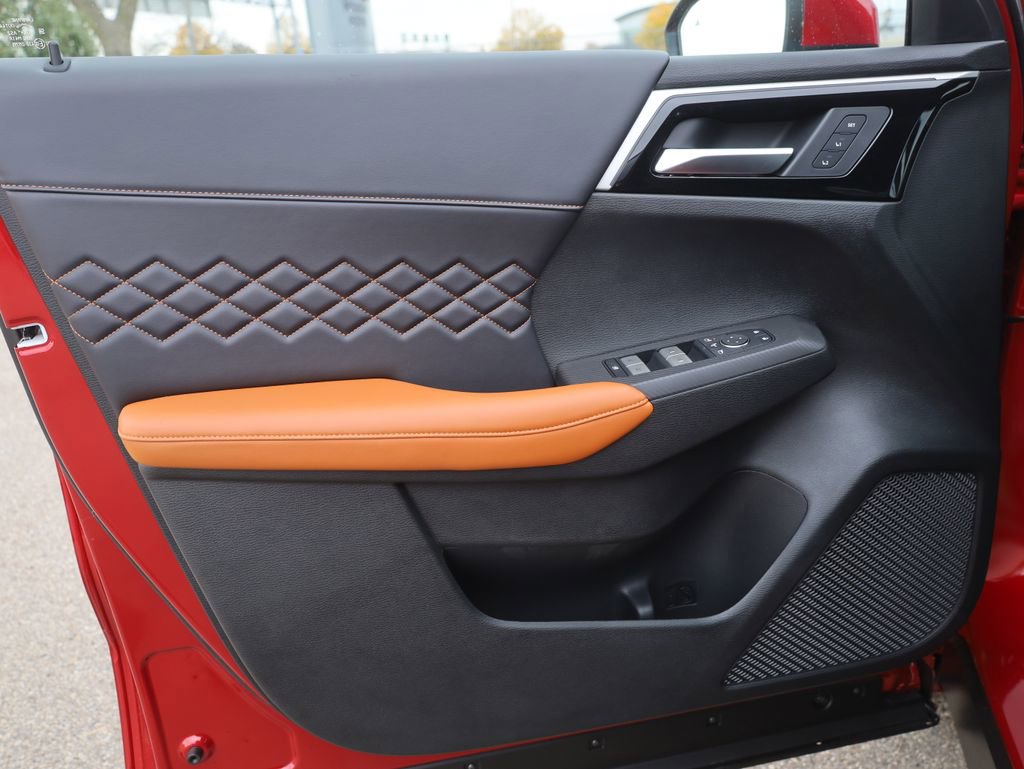 New 2025 Mitsubishi Outlander SEL image 40