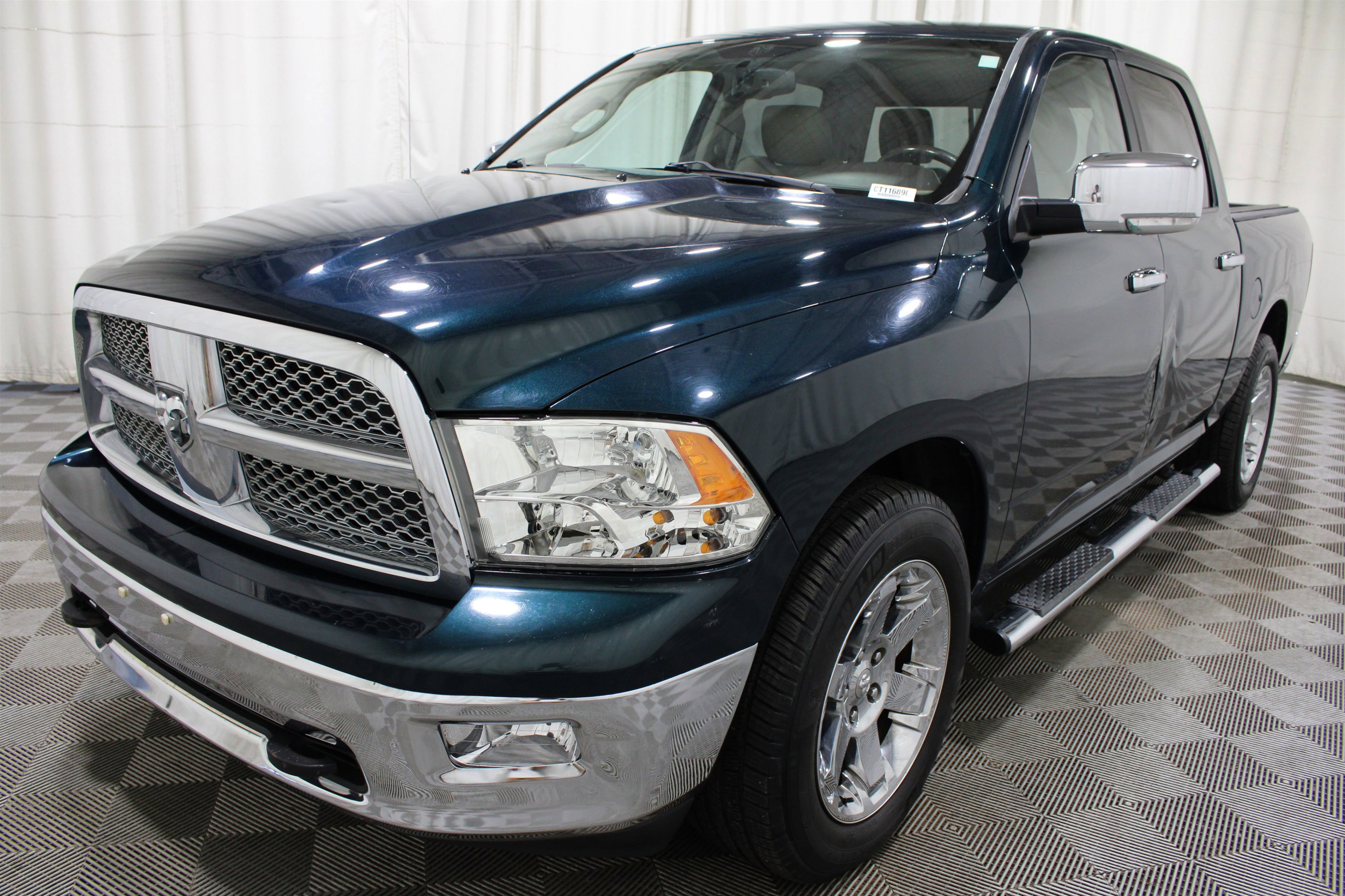 Used 2011 RAM 1500 Laramie RWD image 31