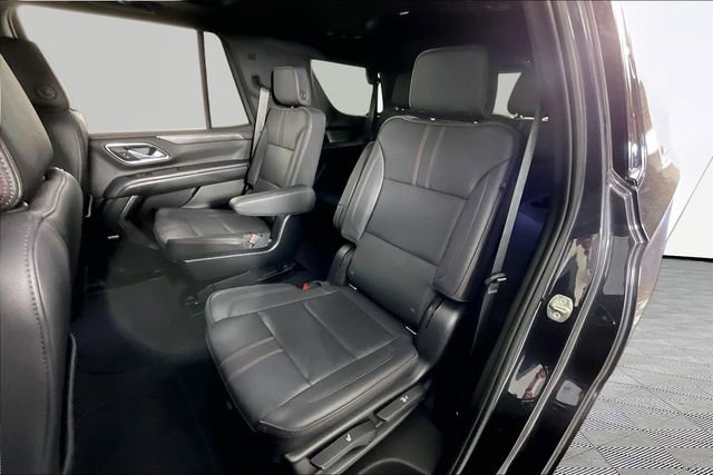 Used 2022 Chevrolet Tahoe RST w/ Luxury Package AWD/4WD image 21