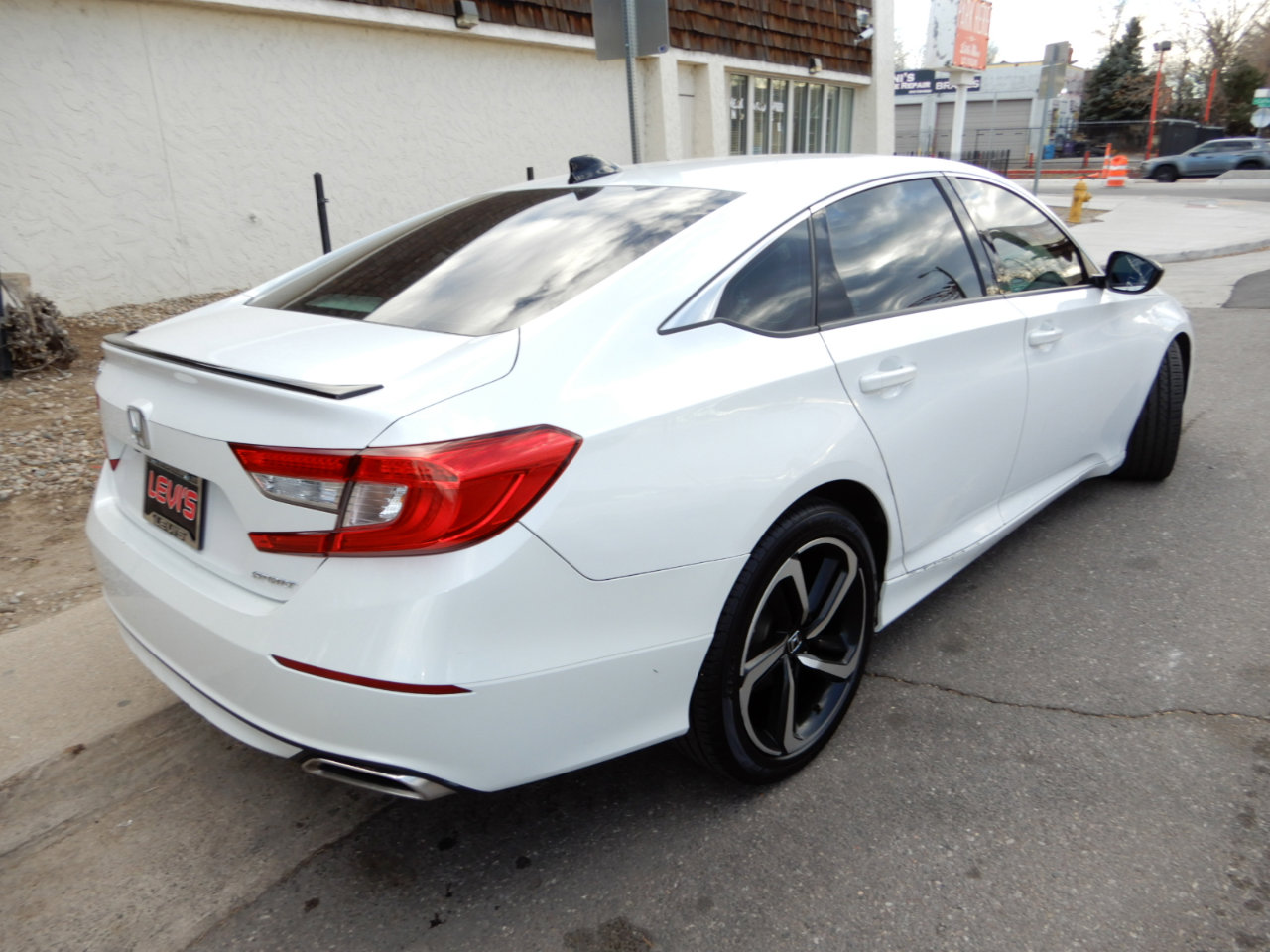 Used 2022 Honda Accord Sport image 5