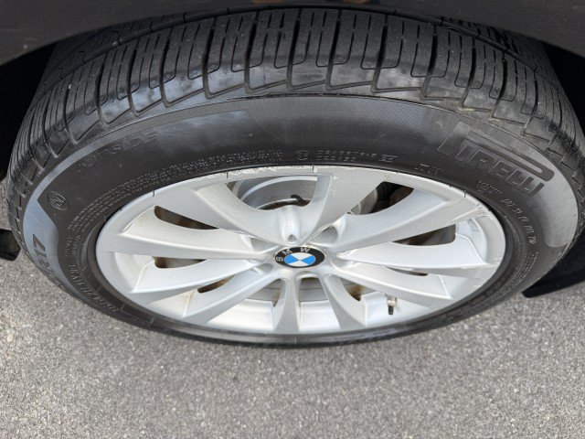 Used 2016 BMW 320i Sedan RWD image 30